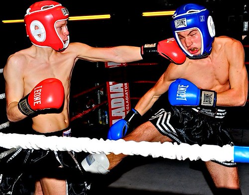 Josh Kelly arriesga todo ante el poder de Jaron Ennis en pelea de unificación